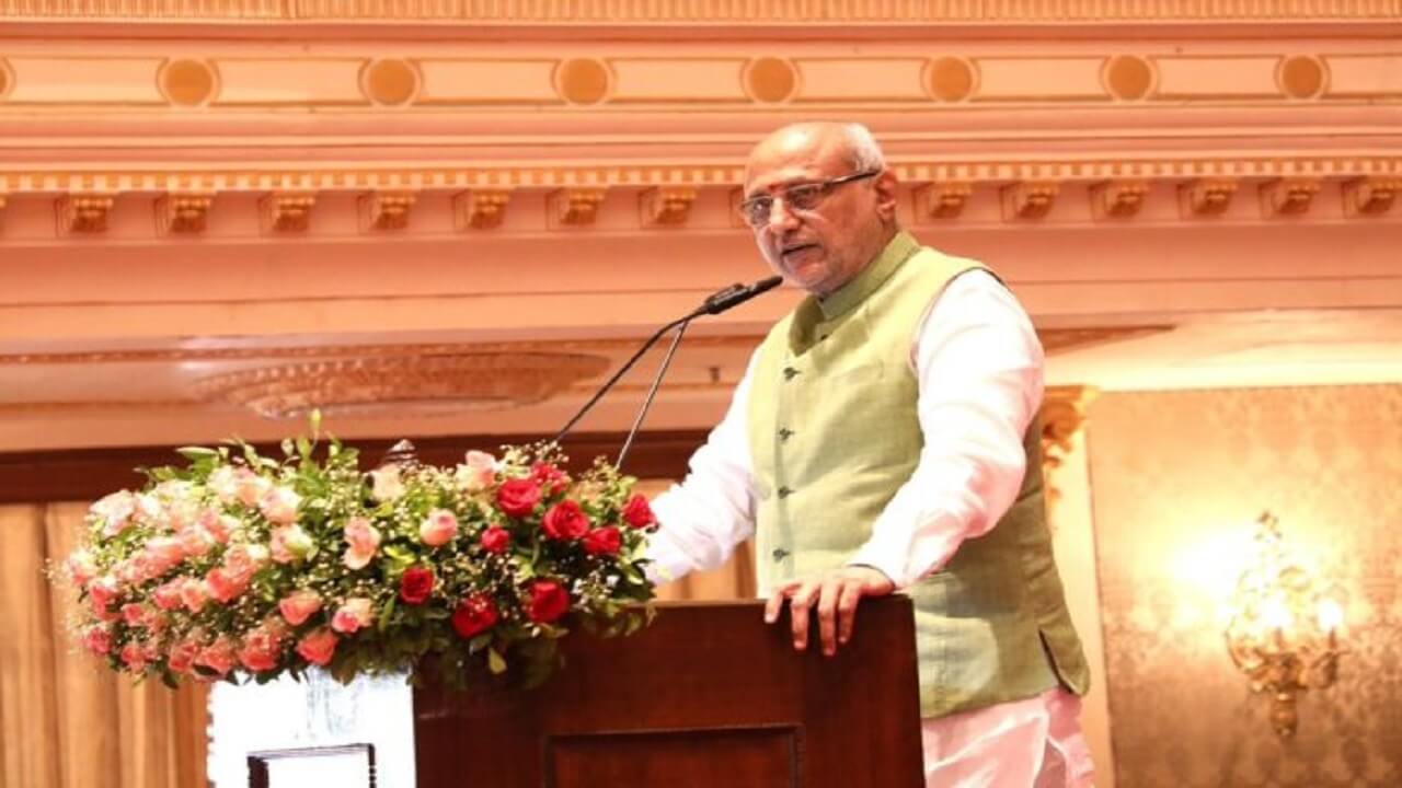 भाषा, धर्म, राज्य यापेक्षा मातृभूमीचा अधिक अभिमान हवा, राज्यपाल सी. पी. राधाकृष्णन यांचे प्रतिपादन