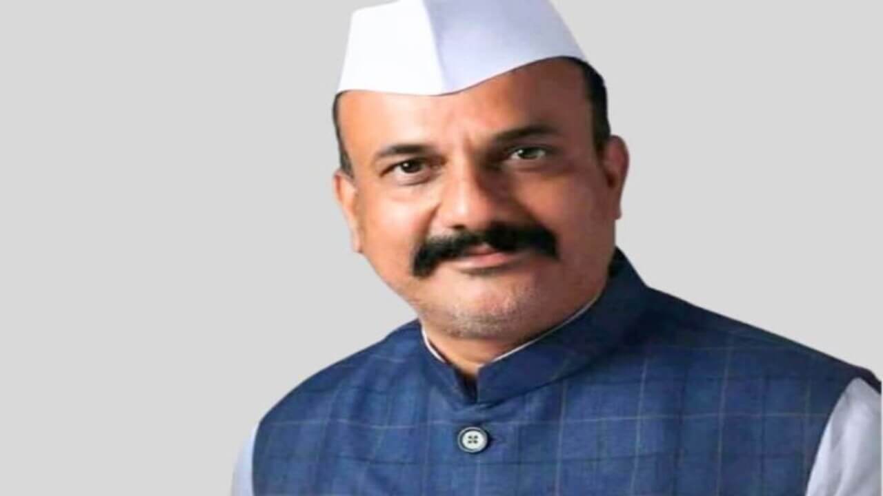 सावरकरांबाबत राहुल गांधी जे बोलले ते ऐतिहासिक सत्य, पोकळ धमक्यांना काँग्रेस भीक घालत नाही - हर्षवर्धन सपकाळ