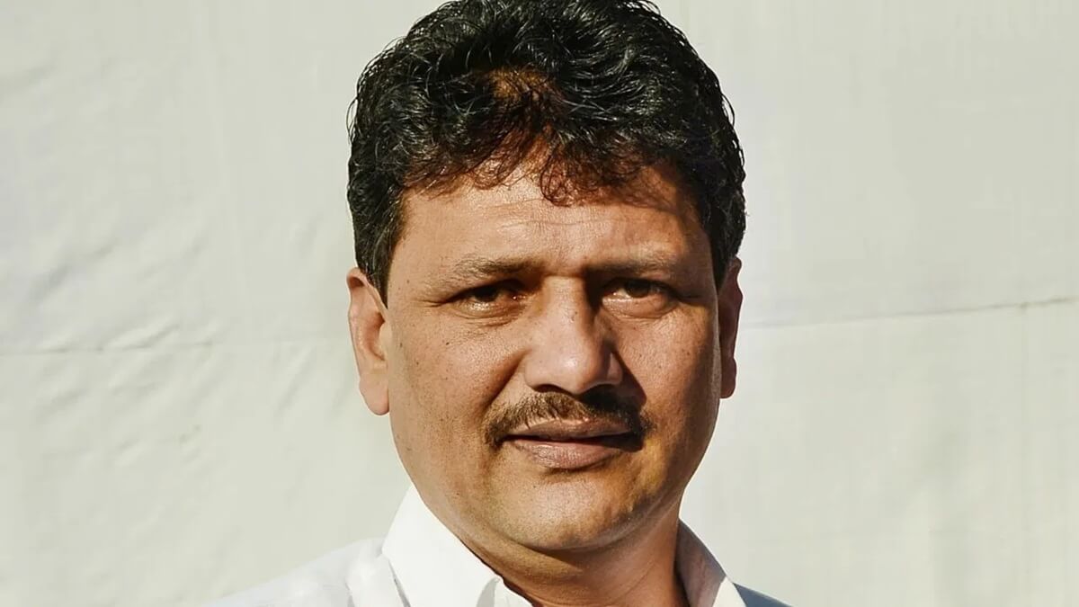 कोरोना आपल्याबरोबर आहे, घाबरण्याचे कारण नाही - आरोग्य मंत्री प्रकाश आबिटकर
