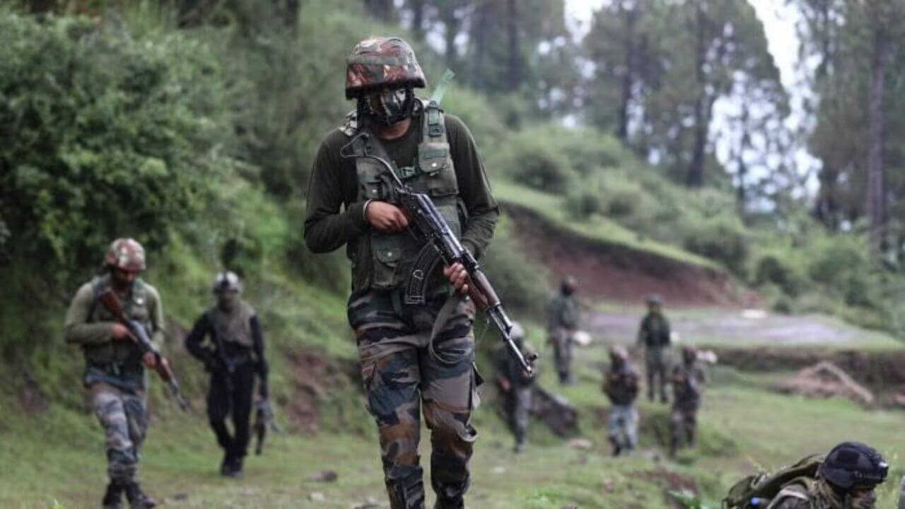 Operation Sindoor : भारताने पाकिस्तानला दिलं सडेतोड प्रत्युत्तर, 15 भारतीय सैन्य ठिकाणांवरील हल्ल्याचा प्रयत्न हाणून पाडला