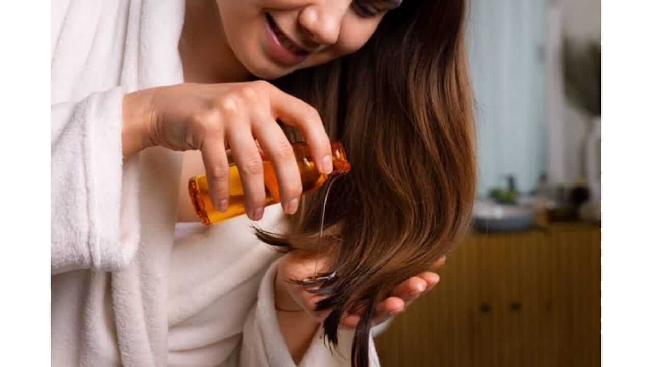 आठवड्याच्या 'या' दिवसात केसांना तेल लावू नका, काय सांगते शास्त्र जाणून घ्या...