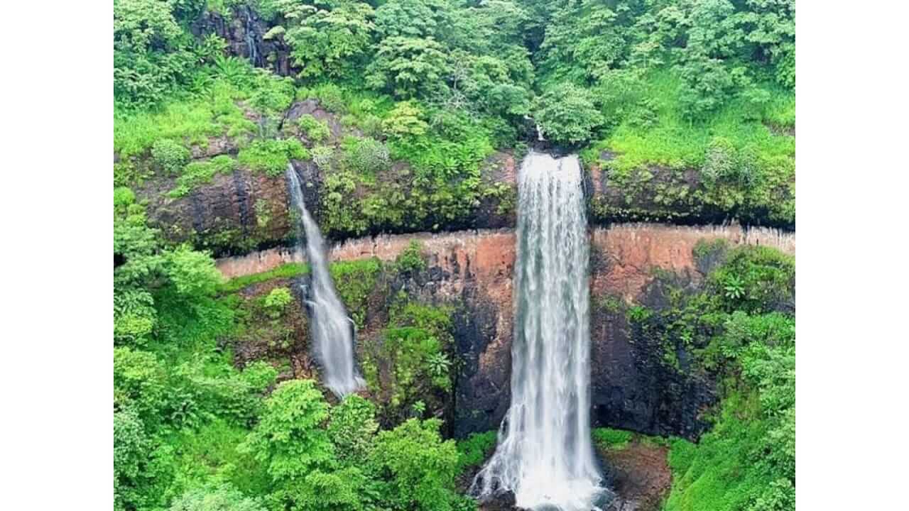 पावसाळ्यात कोकणातील 'या' ठिकाणांना नक्की भेट द्या...