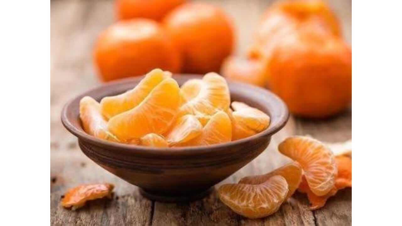संत्र आरोग्यासाठी वरदान, 'या' आजारांपासून मिळेल आराम