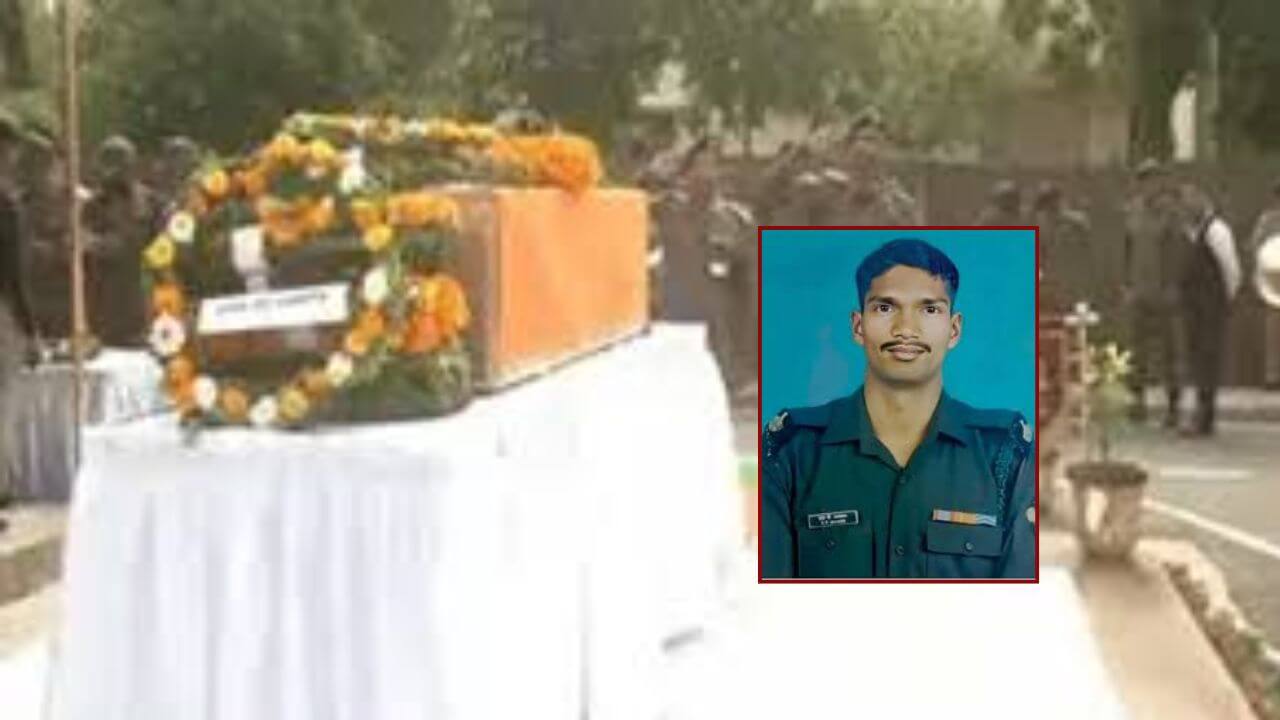 शहीद जवान संदीप गायकरांना अखेरचा निरोप; उपस्थितांना अश्रू अनावर
