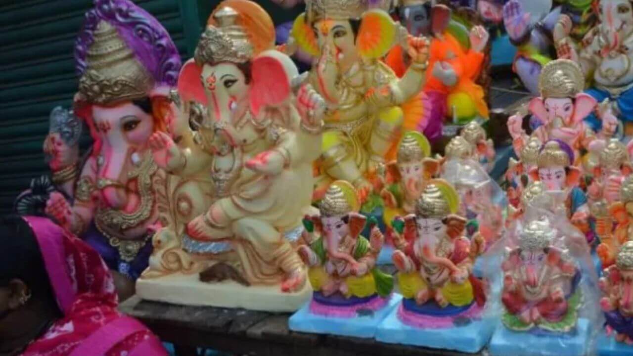 पीओपीच्या गणेश मुर्तींवरील निर्बंध उच्च न्यायालयाने हटवले, गणेश भक्तांमध्ये आनंद