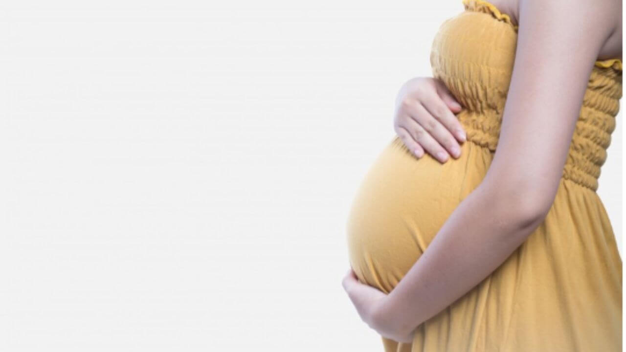 प्रेग्नन्सीमध्ये सकाळी उपाशी पोटी काय खावे? जाणून घ्या तज्ज्ञांनी सांगितलेले ५ पर्याय