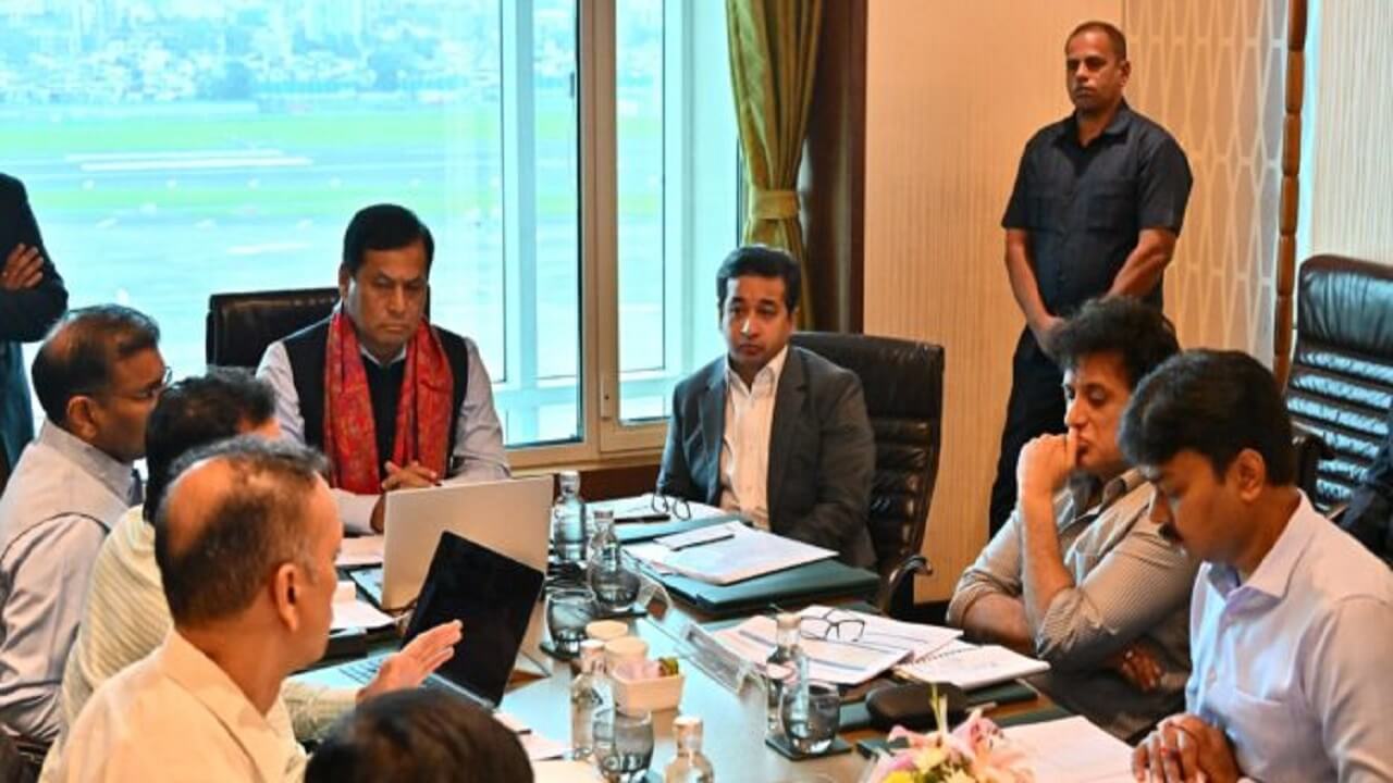 महाराष्ट्रातील बंदर विभागाचे प्रकल्प पूर्ण करण्यासाठी सर्व यंत्रणांनी समन्वयाने काम करावे, केंद्रीय बंदरे मंत्री सर्वानंद सोनोवाल यांचे निर्देश