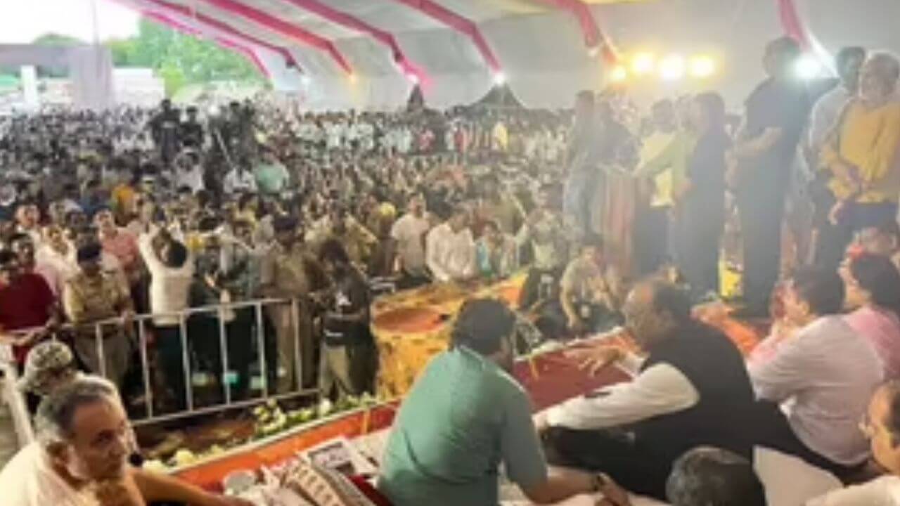 बच्चू कडूंच्या अन्नत्याग आंदोलनाची काय अपडेट? आंदोलन थांबणार की सुरूच राहणार?
