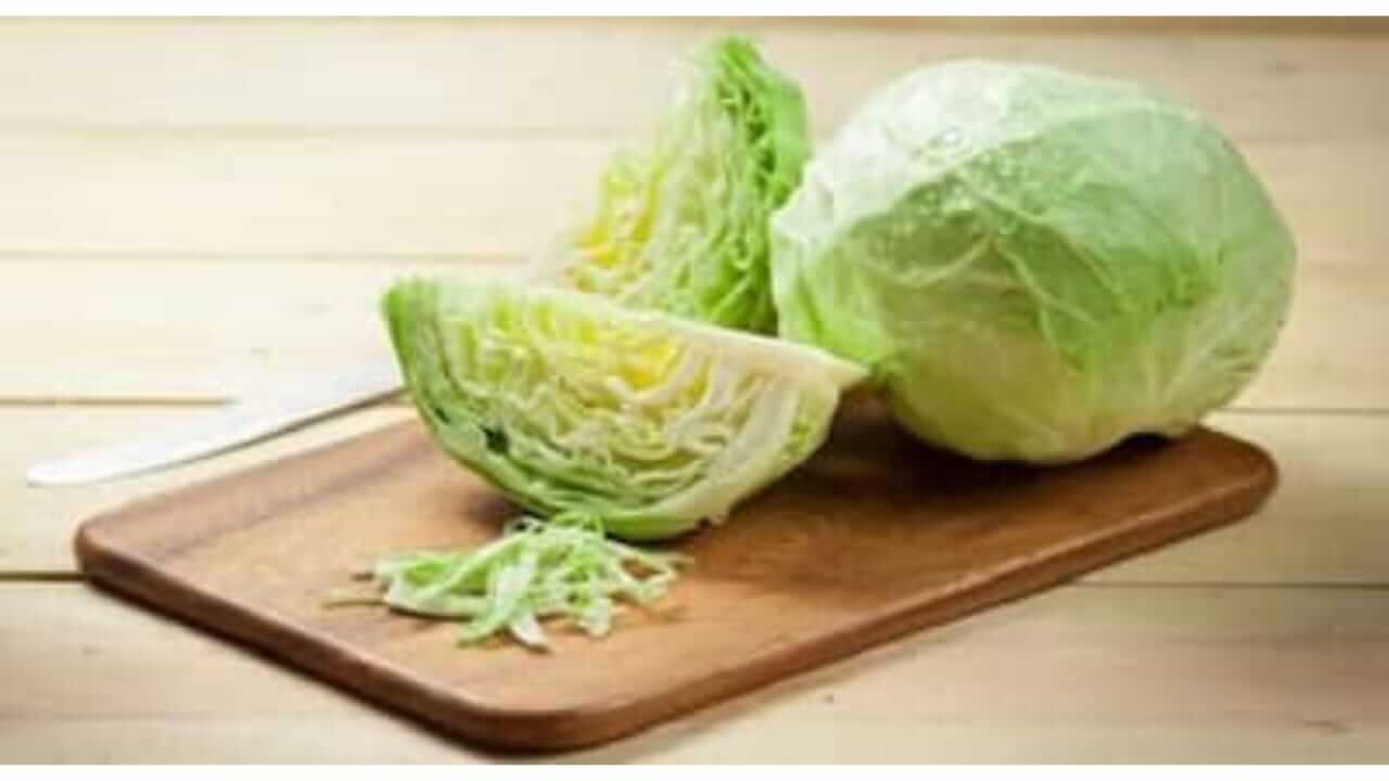 पत्ता कोबीचे आहेत अनेक आरोग्यदायी फायदे, जाणून घ्या...
