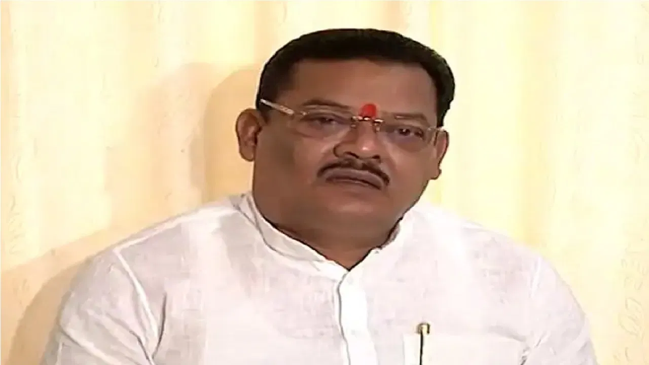 लोकशाहीर अण्णा भाऊ साठे स्मारकासाठी 25 कोटींची तरतूद, सामाजिक न्याय मंत्री संजय शिरसाट यांची माहिती