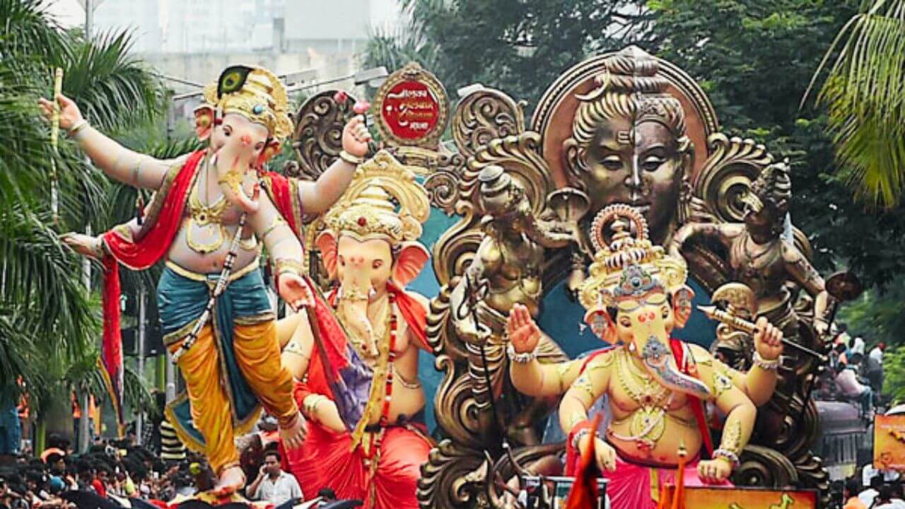मुंबईच्या मोठ्या गणेशमूर्ती विसर्जित करण्याचा एकच पर्याय, इतर दोन पर्यायांचं काय होणार?