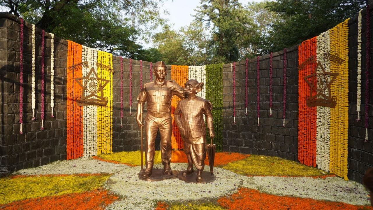 सामान्य माणूस व पोलीसांतील संबंध अधिक दृढ व्हावेत, 'कॉमन मॅन-पोलीस शिल्पा'चे मुख्यमंत्र्यांचे हस्ते अनवारण