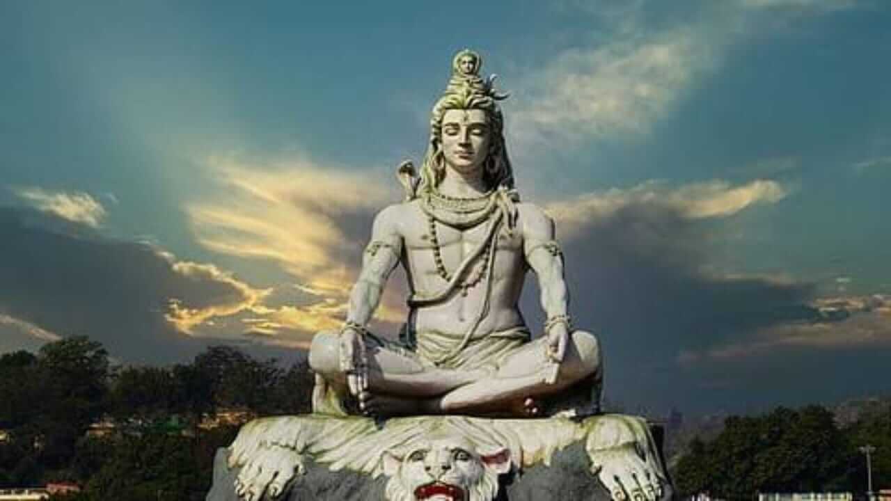श्रावण महिन्यामध्ये या ३ शुभ वस्तू नक्की घरी आणा, महादेवाच्या आशीर्वादाने तुमचे भाग्य चमकेल